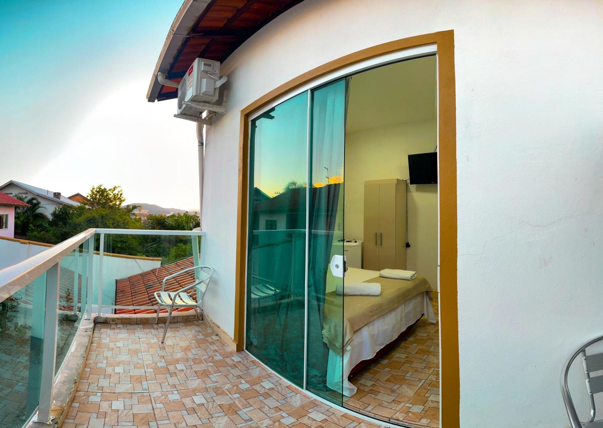 פנייה Guest House Mel & Mar מראה חיצוני תמונה